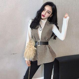 Set: Long-sleeve Turtleneck Top + Vest