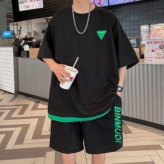 Set: Mock Two-piece T-shirt + Lettering Sweatshorts
