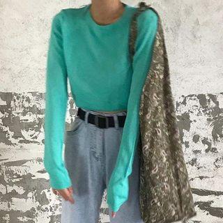 Long-sleeve Plain Cropped Tee