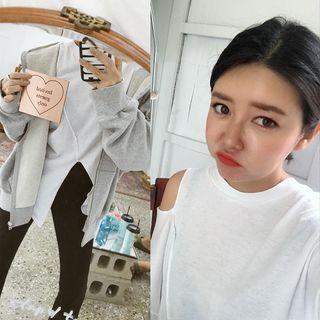 Cutout-shoulder Slit-side Top