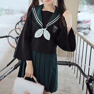 Embroidered Sailor Collar Blouse / Pleated Skirt