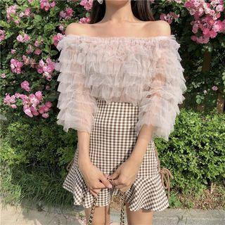Ruffle Off-shoulder Top / Checked Skirt