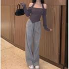 Cold-shoulder T-shirt / High-waist Wide-leg Pants