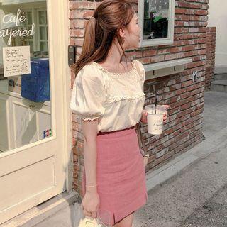 Lace Trim Puff-sleeve Blouse / High-waist Mini A-line Skirt