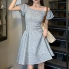 Short-sleeve Off Shoulder Floral A-line Dress Floral - Blue - One Size