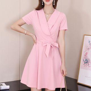 Short-sleeve Lapel A-line Dress