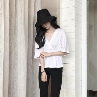 Elbow-sleeve Tie-back T-shirt