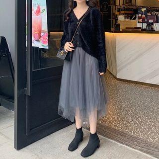 Plain V-neck Single-breasted Loose-fit Long-sleeve Cardigan / Plain High-waist Loose-fit Irregular Mesh Skirt