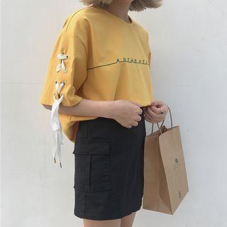 Lace-up Sleeve Crewneck T-shirt