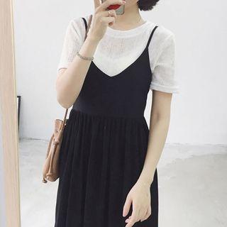 Set : Short-sleeve T-shirt + Strap Dress