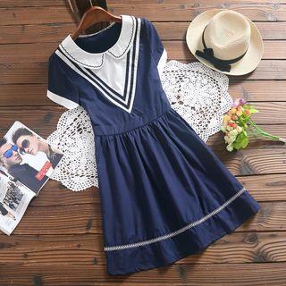 Peterpan Collar Short-sleeve A-line Dress