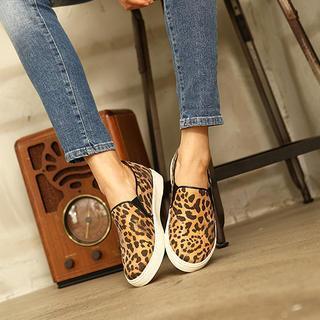 Leopard Canvas Slip-ons