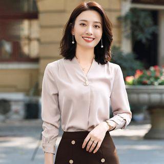V-neck Blouse / Ruffle Hem Midi Straight-fit Skirt / Set