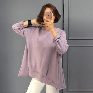Raglan-sleeve Slit-side Sweatshirt