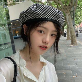 Houndstooth Beret As Shown In Figure - M