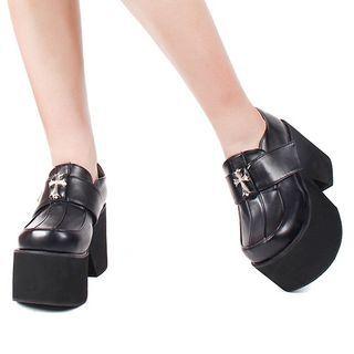 Metallic Cross Accent Platform Chunky Heel Pumps