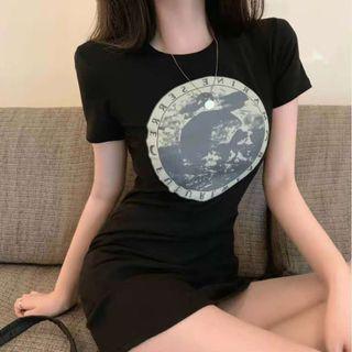 Short-sleeve Graphic Print Mini Sheath Dress