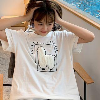 Short-sleeve Llama Embroidered T-shirt