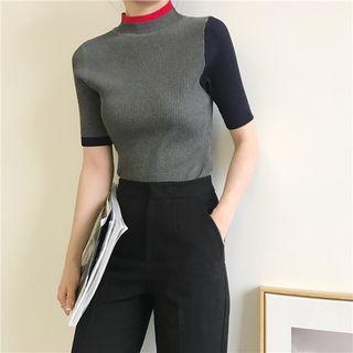 Short-sleeve Multi-color Knit Top