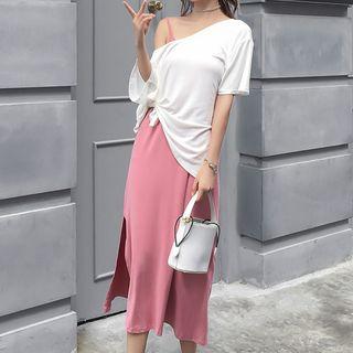 Set: Side Slit Midi Spaghetti Strap Dress + Plain Short-sleeve T-shirt