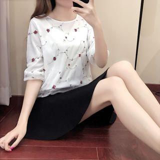 Set: Print Short-sleeve Top + Mini Skirt