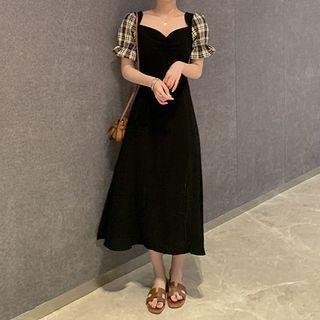 Puff-sleeve Plaid V-neck Slit Dress