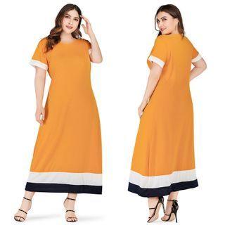 Plus Size Short-sleeve Color Panel Midi A-line Knit Dress