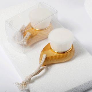 Wooden Handle Facial Cleansing Brush