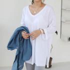 V-neck Plain Longline T-shirt