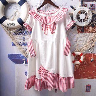 Bow Embroidered Short-sleeve A-line Dress