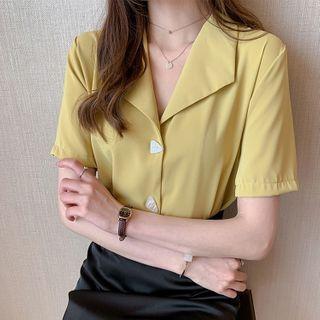 Short-sleeve Open-collar Shirt