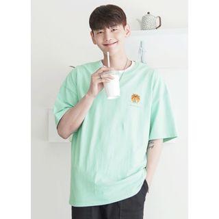 Almond Printed Loose-fit T-shirt