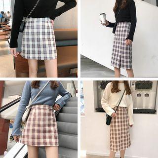 Plaid A-line Skirt / Straight-fit Skirt