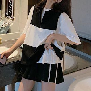 Plain Elbow-sleeve T-shirt / Color Block Vest / Striped Shorts