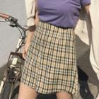 Set : Short-sleeve T-shirt + Plaid Mini Skirt