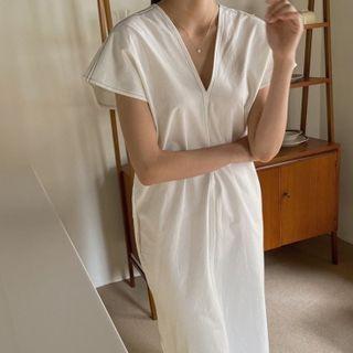 Cap-sleeve V-neck Slit Maxi Dress