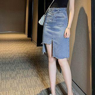 Asymmetric Frayed Hem Fitted Denim Skirt