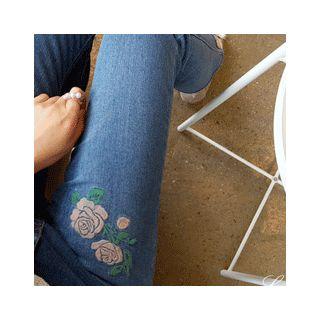 Flower Embroidered Boot-cut Jeans