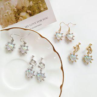 Scallop Texture Resin Heart Dangle Earring