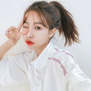 Set: High-neck Running Jacket + Sweat Shorts