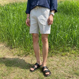 Drawstring-waist Linen Blend Cargo Shorts
