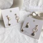 Non-matching Faux Pearl Bead Dangle Earring