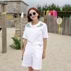 Leaf Embroidery Cotton T-shirt
