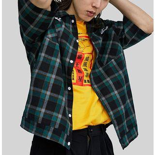Short-sleeve Letter Embroidered Plaid Shirt