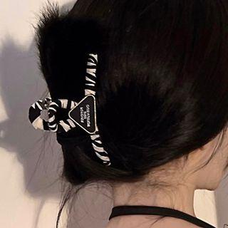 Hollow Hair Claw Black & White - One Size