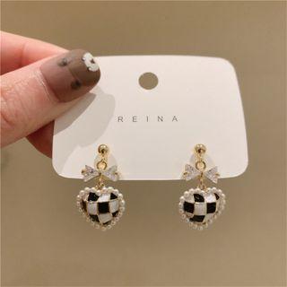 Checker Print Heart Drop Earring 1 Pair - Black & White & Gold - One Size