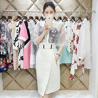 Set: Print Sleeveless Blouse + Organza 3/4-sleeve T-shirt + High Waist Midi Skirt