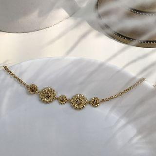 925 Sterling Daisy Bracelet S085 - Gold - One Size