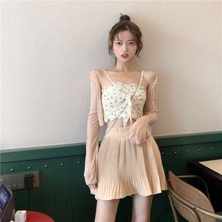 Flower Print Cropped Camisole Top / Cropped Cardigan / Mini A-line Skirt