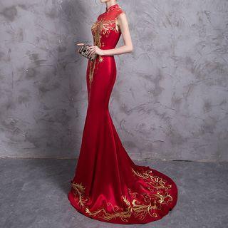 Embroidered Sleeveless Mandarin Collar Evening Gown